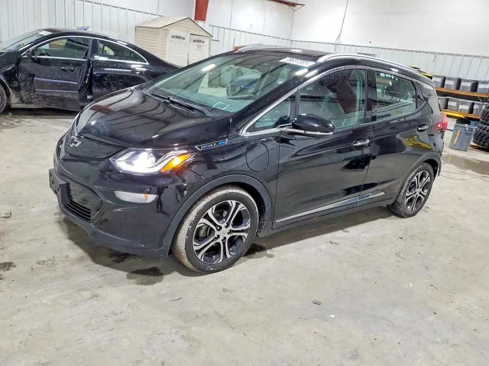 1G1FZ6S08L4142084