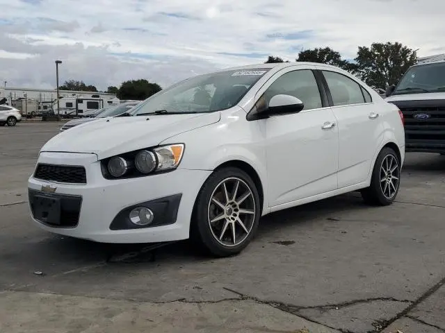 1G1JE5SB9G4153716