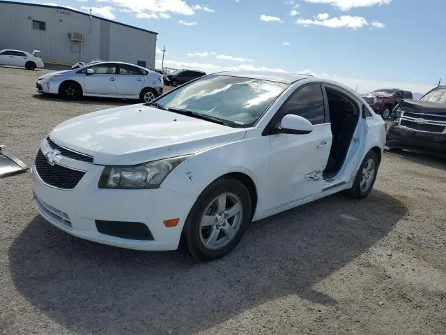 1G1PF5S98B7308526
