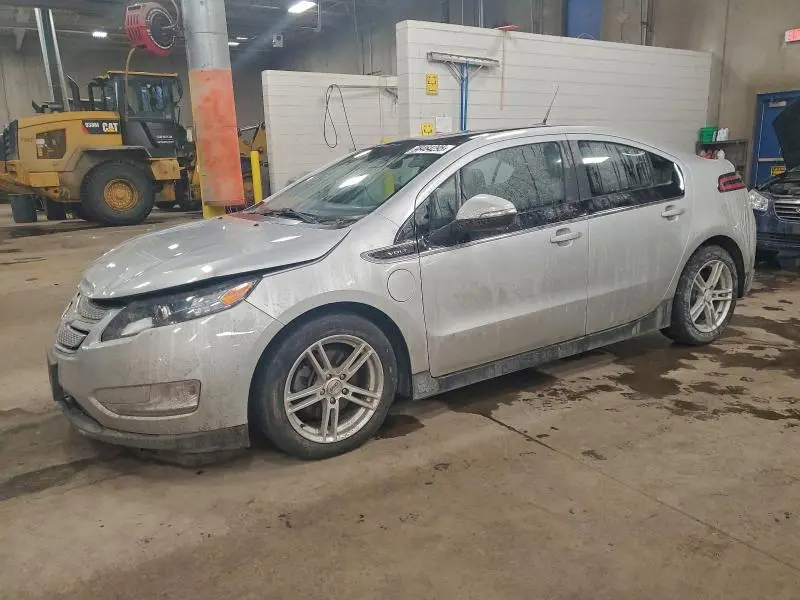 1G1RB6E40CU120984