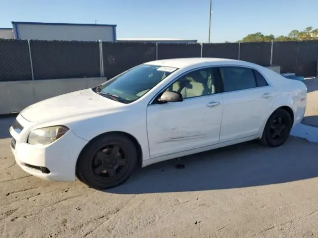 1G1ZA5EU7CF262024