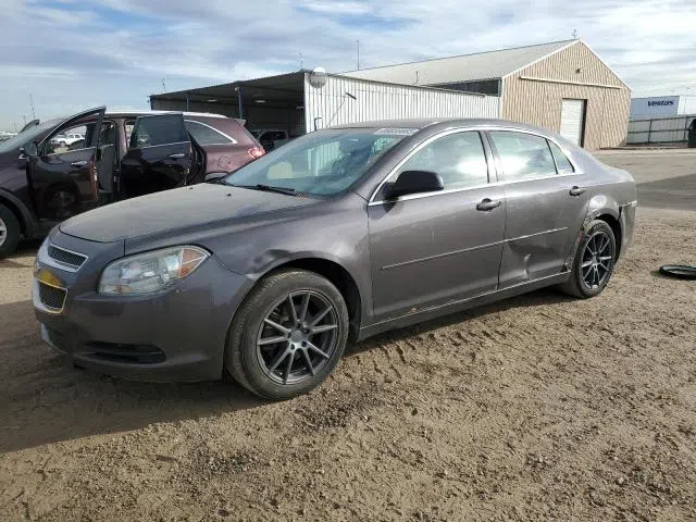 1G1ZB5E12BF158090