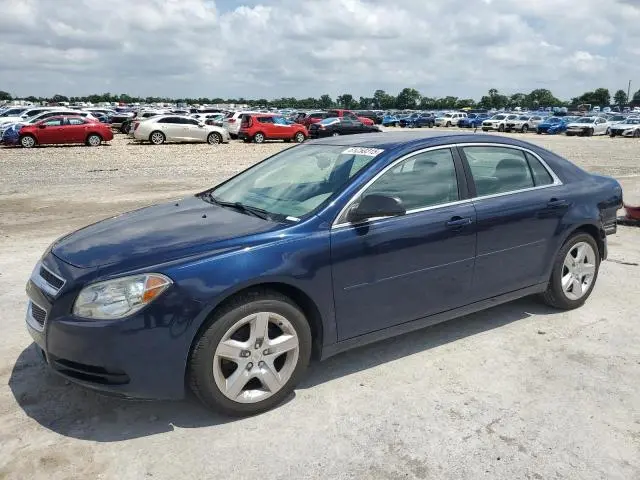 1G1ZB5E18BF185066