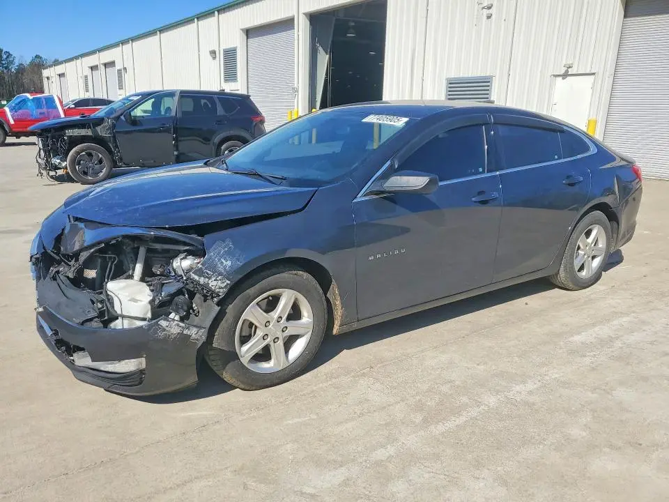1G1ZB5ST1LF155270