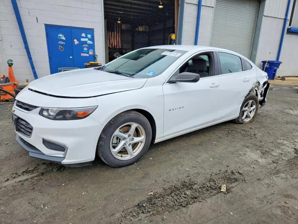 1G1ZB5ST2GF311127