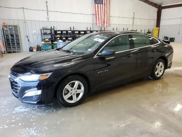 1G1ZB5ST3PF121093