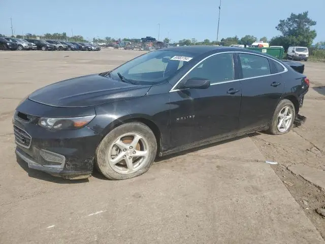 1G1ZB5ST4HF102957