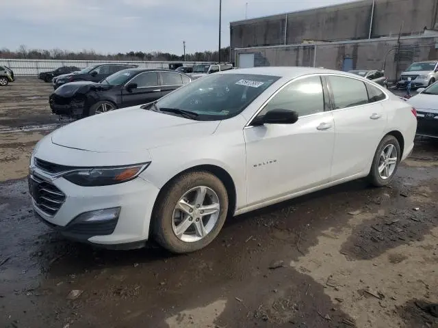 1G1ZB5ST4PF250296