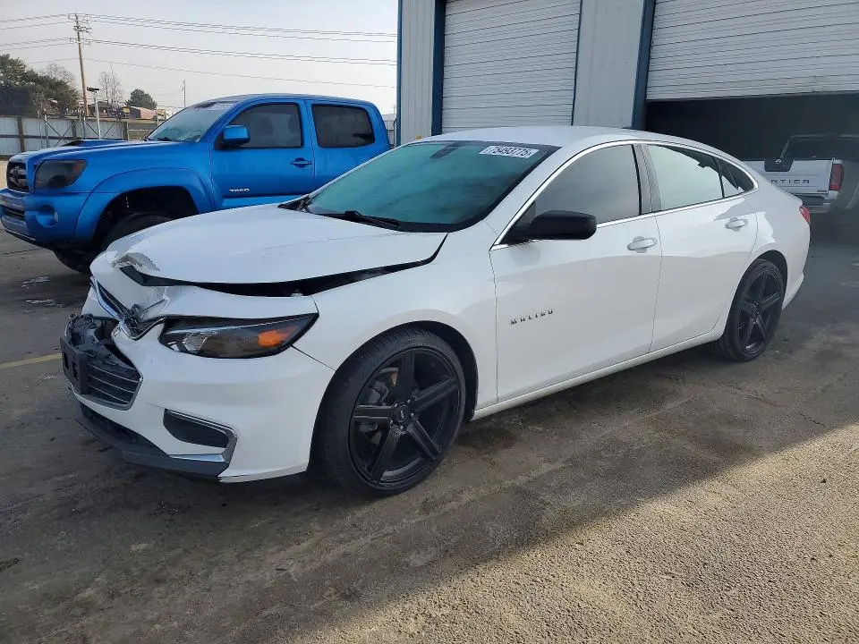 1G1ZB5ST5GF338600