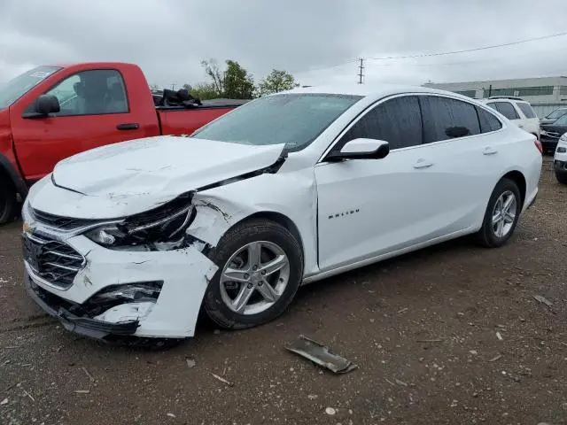 1G1ZB5ST5SF104207