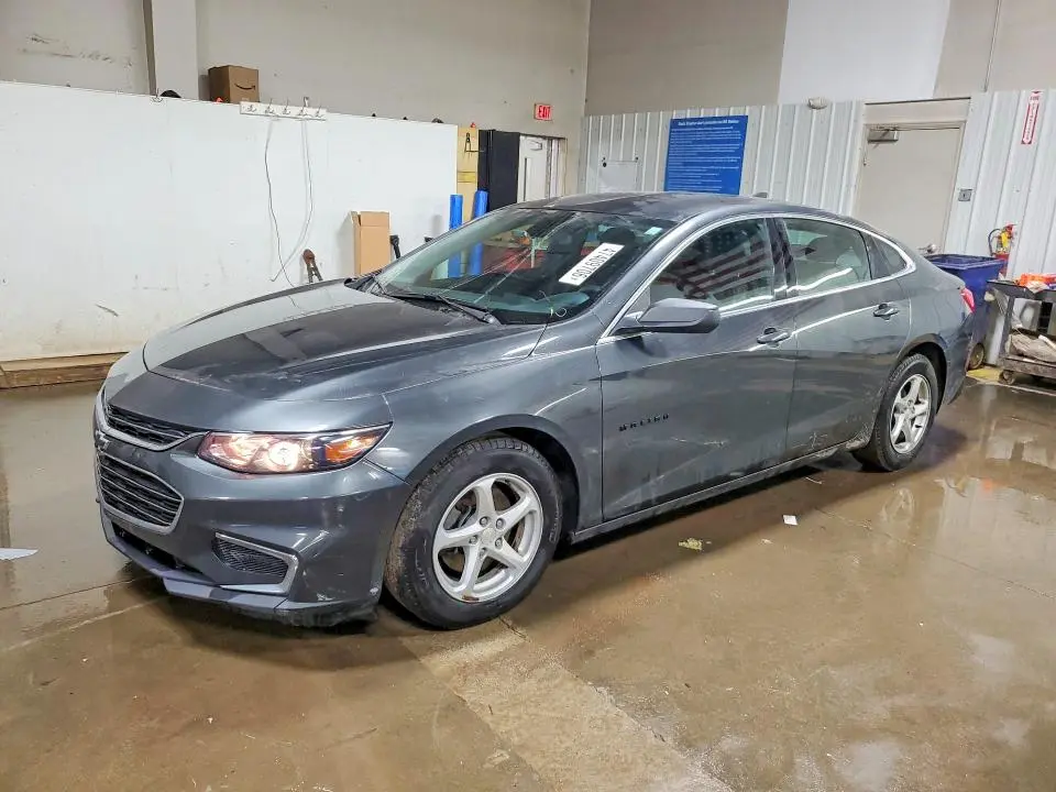 1G1ZB5ST6JF256026