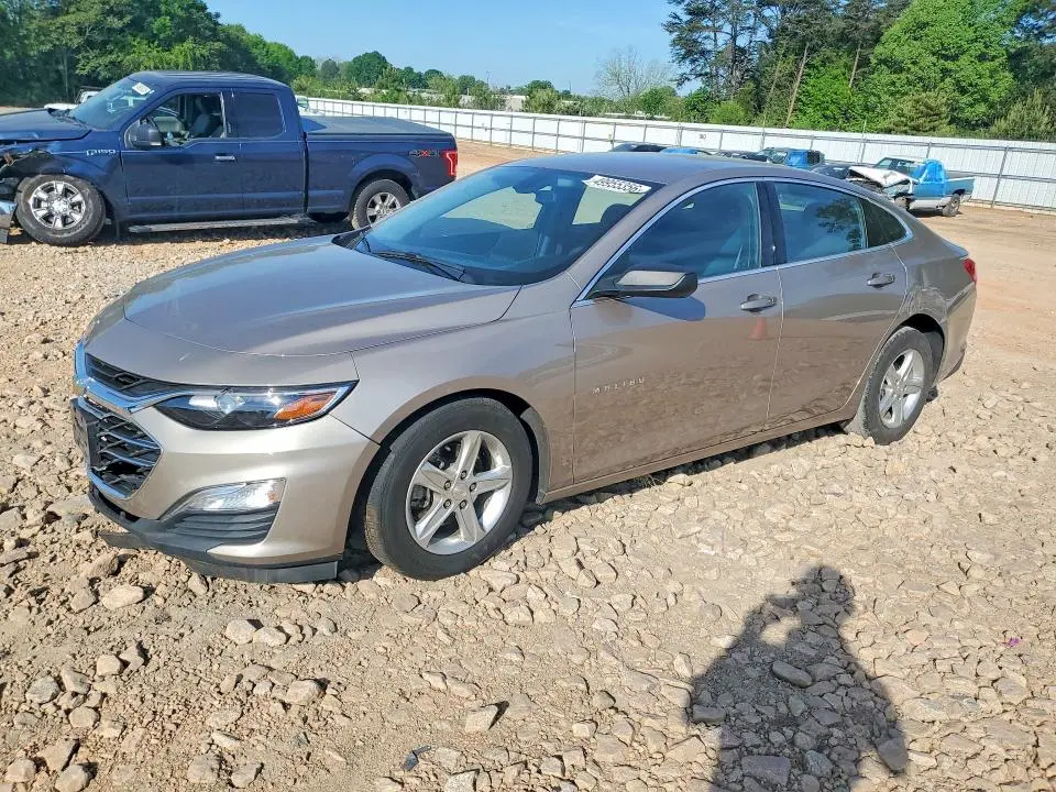 1G1ZB5ST6NF211206