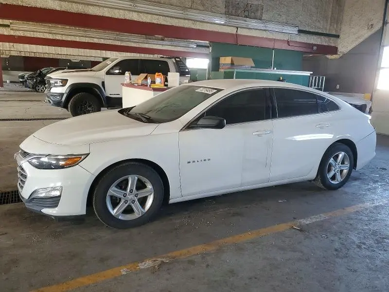 1G1ZB5ST8KF185607