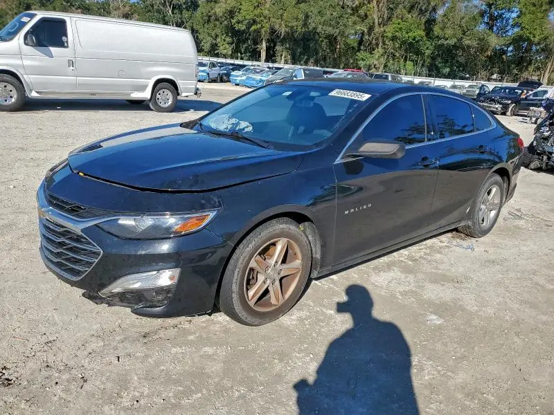 1G1ZB5ST8KF211008