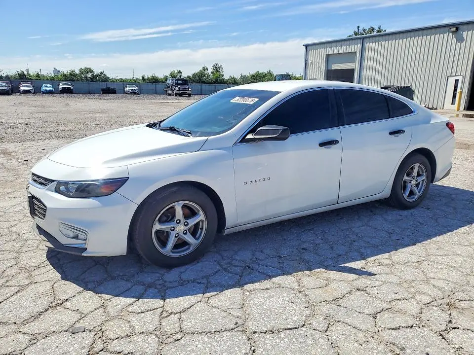 1G1ZB5ST9HF152060
