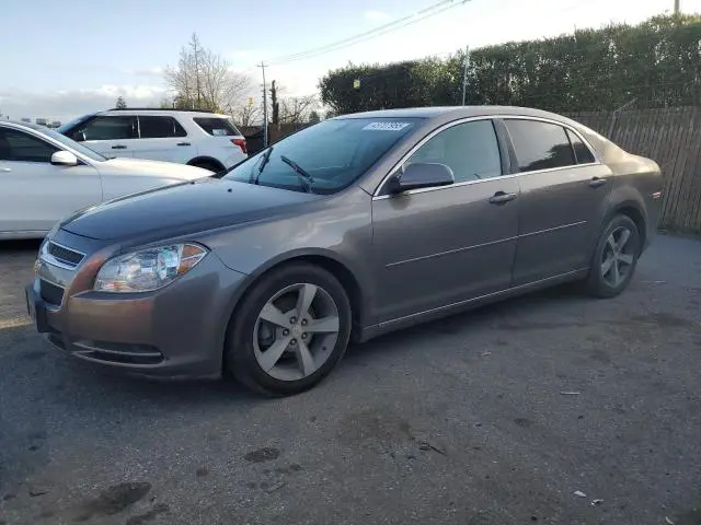 1G1ZC5EU8BF332266