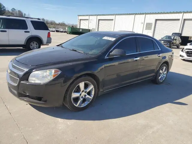 1G1ZD5EU3CF377050