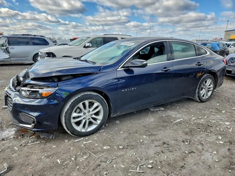 1G1ZD5ST1JF131168