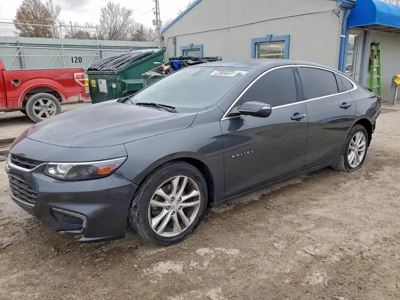1G1ZD5ST1JF135916