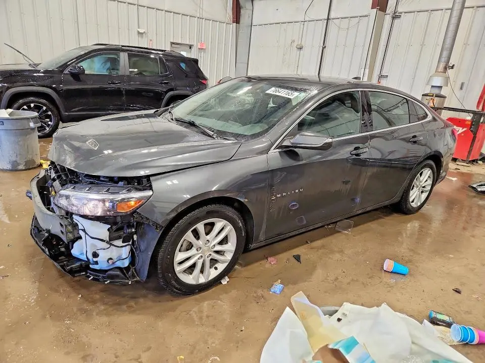 1G1ZD5ST1JF156961
