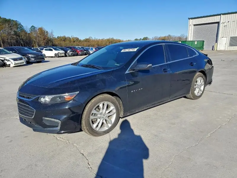 1G1ZD5ST1JF172531
