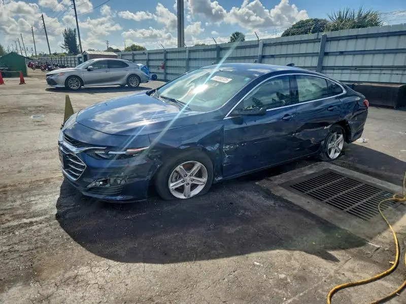 1G1ZD5ST1NF190808