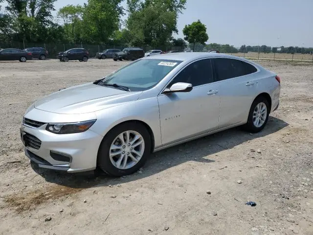 1G1ZD5ST2JF137657