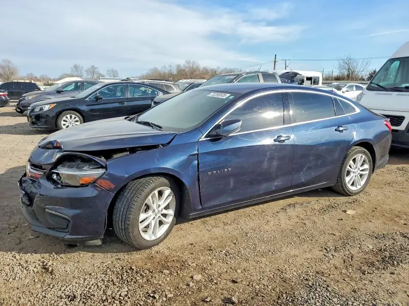 1G1ZD5ST2JF153843