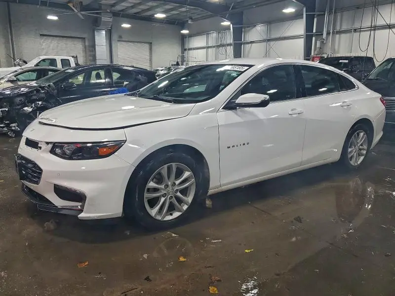 1G1ZD5ST2JF163353