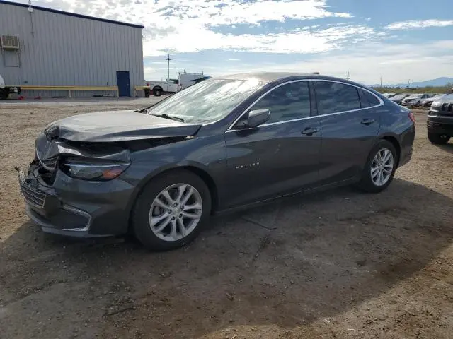 1G1ZD5ST2JF175731