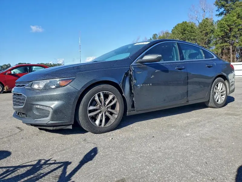 1G1ZD5ST2JF192884