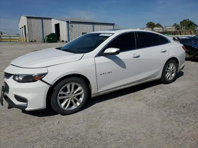 1G1ZD5ST2JF211014