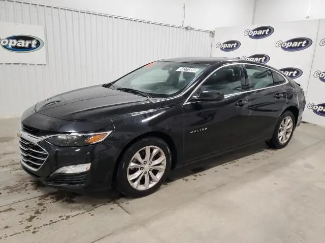 1G1ZD5ST2KF155559