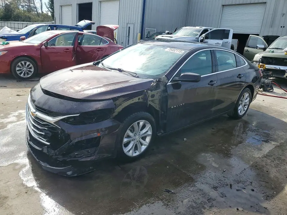 1G1ZD5ST2MF062172