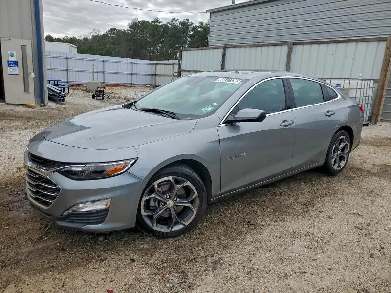 1G1ZD5ST2RF130154