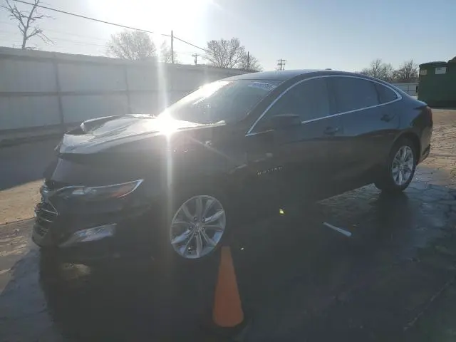 1G1ZD5ST2RF141204