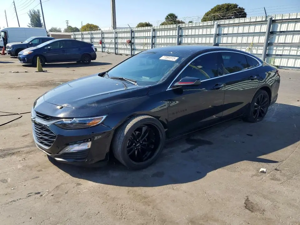 1G1ZD5ST2SF129592