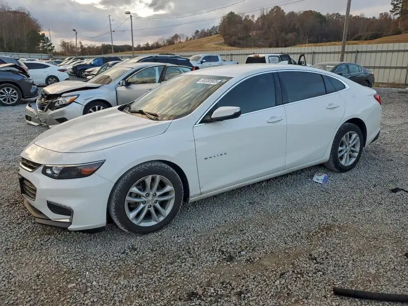 1G1ZD5ST3JF208638