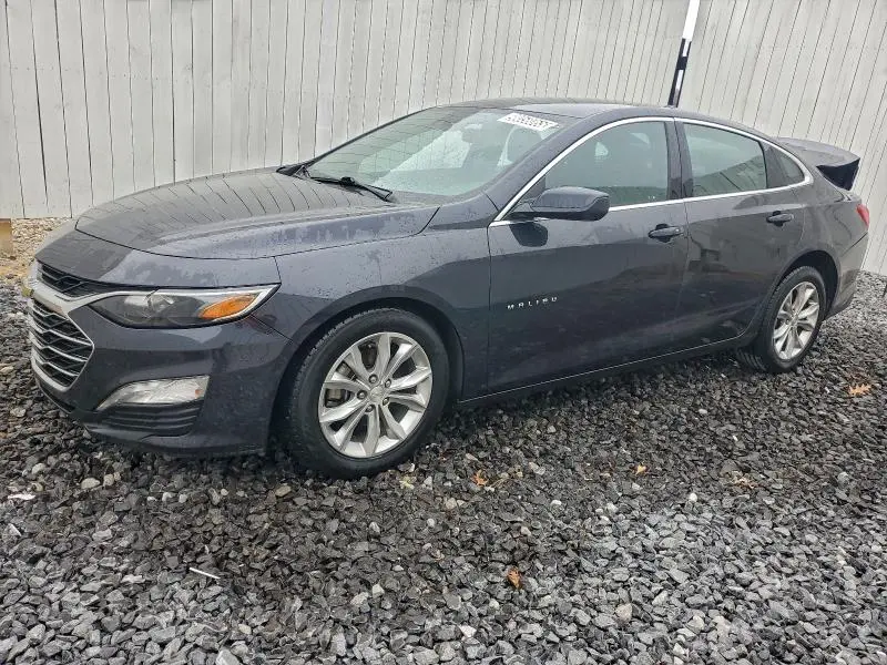 1G1ZD5ST3PF138258