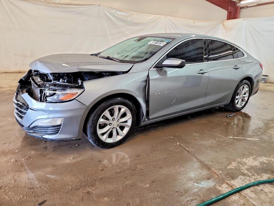 1G1ZD5ST3PF142195
