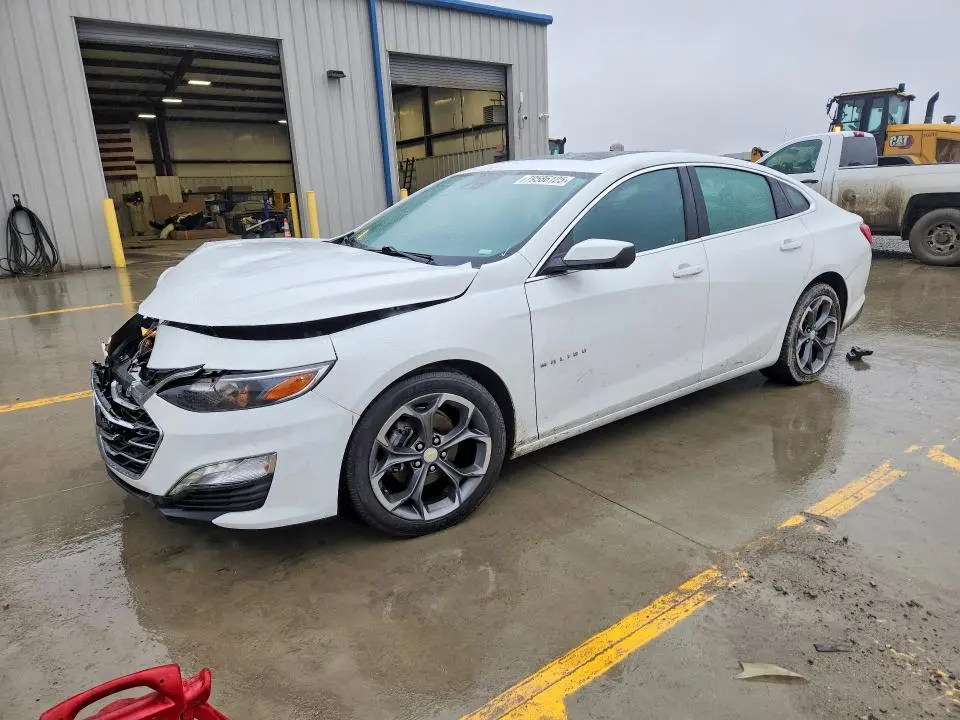 1G1ZD5ST3PF209216