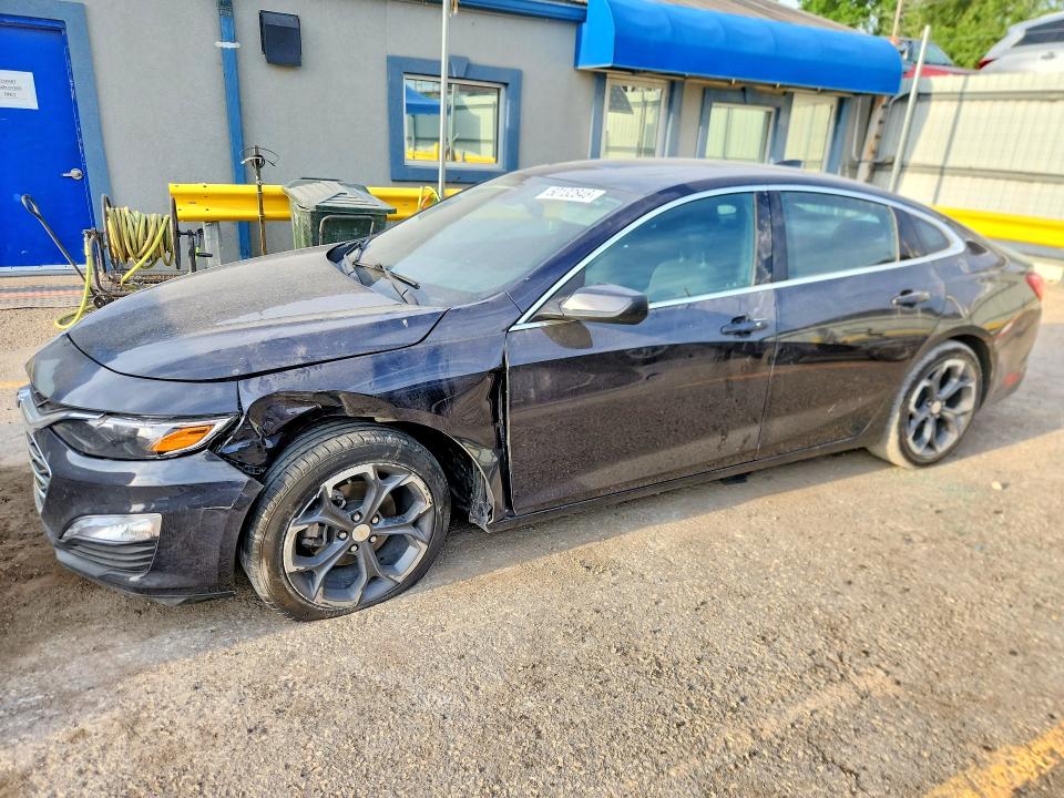 1G1ZD5ST3PF236061
