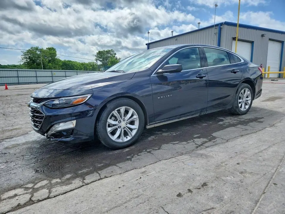 1G1ZD5ST3PF239946