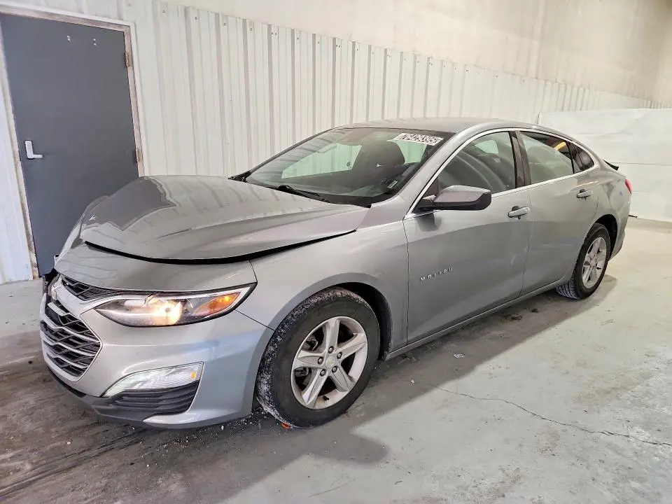 1G1ZD5ST3RF120930