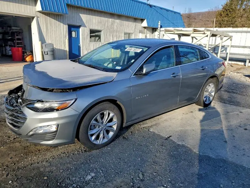 1G1ZD5ST3SF139595