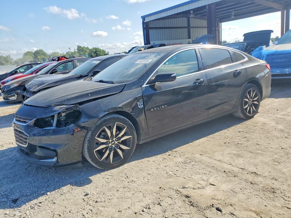 1G1ZD5ST4JF104952