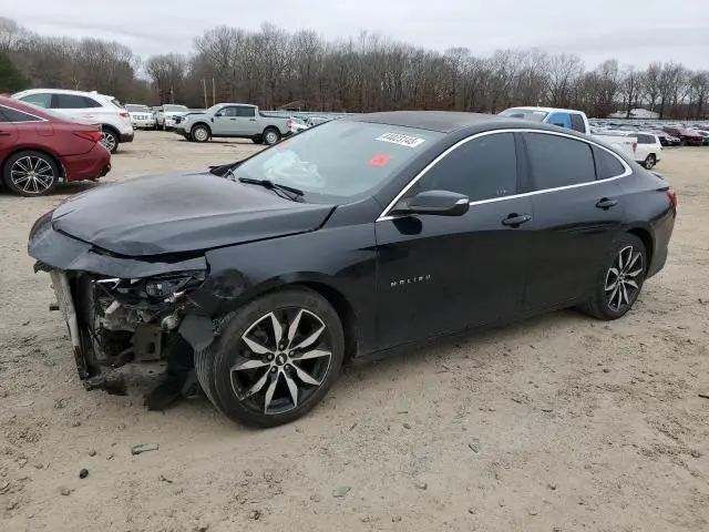 1G1ZD5ST4JF105650