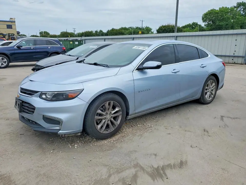 1G1ZD5ST4JF142262
