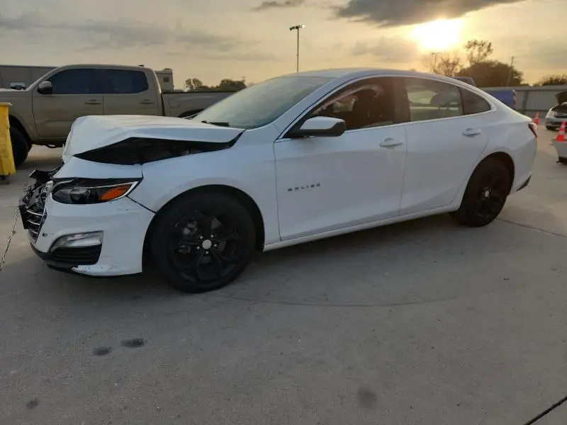 1G1ZD5ST4MF067373