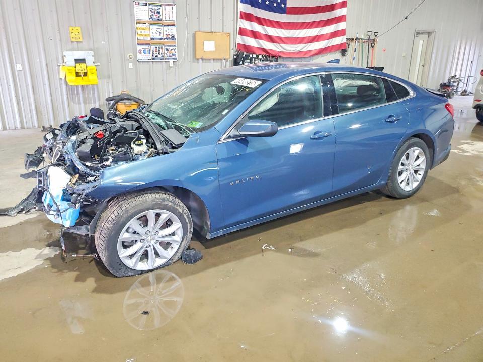 1G1ZD5ST4SF113281